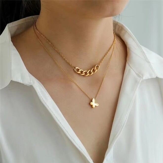 Fashionable Titanium Steel Butterfly Shape Necklace